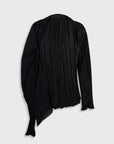 Блуза плісе і м'якою лінією плеча