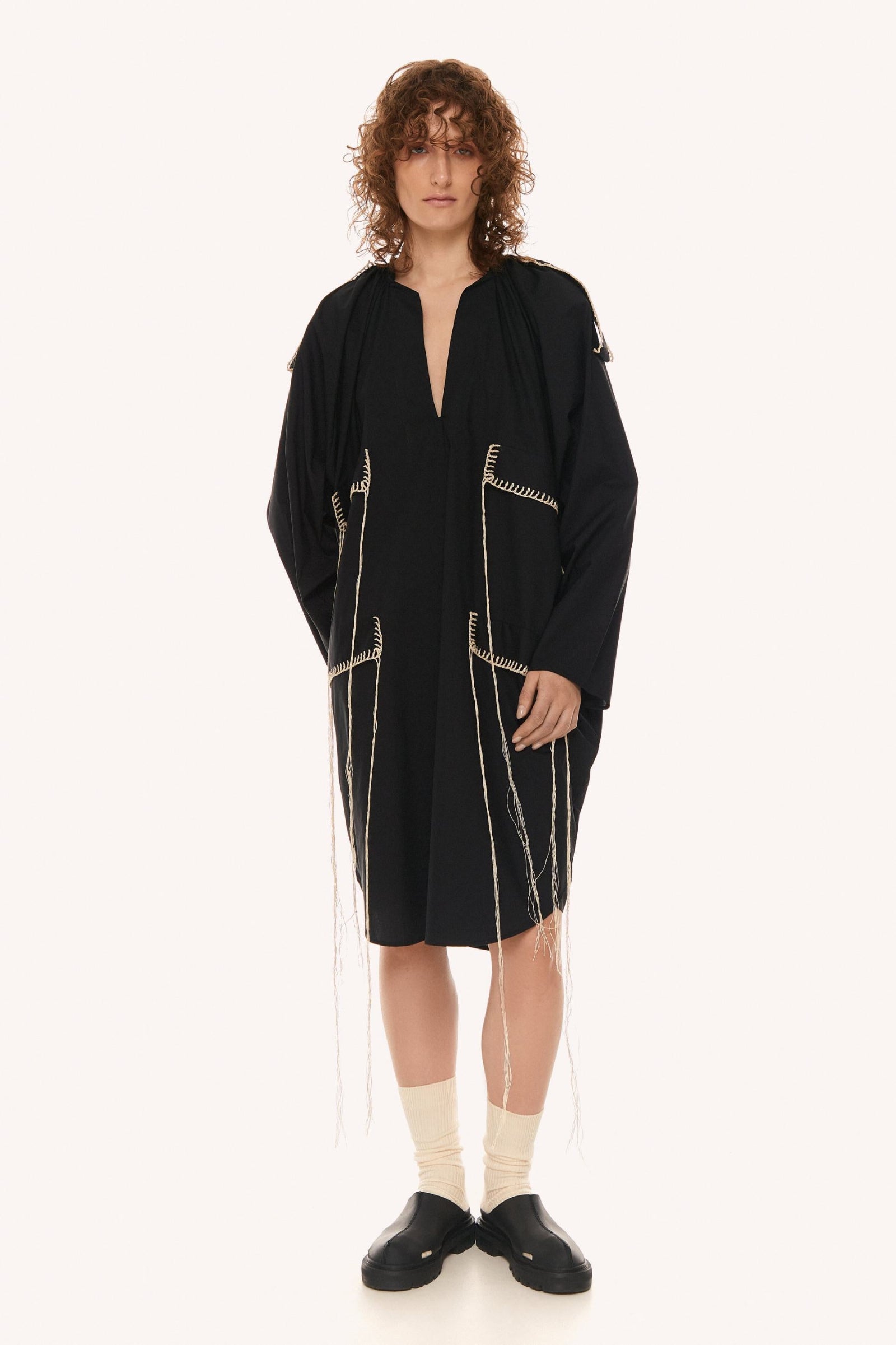 Чорна сукня Оберіг