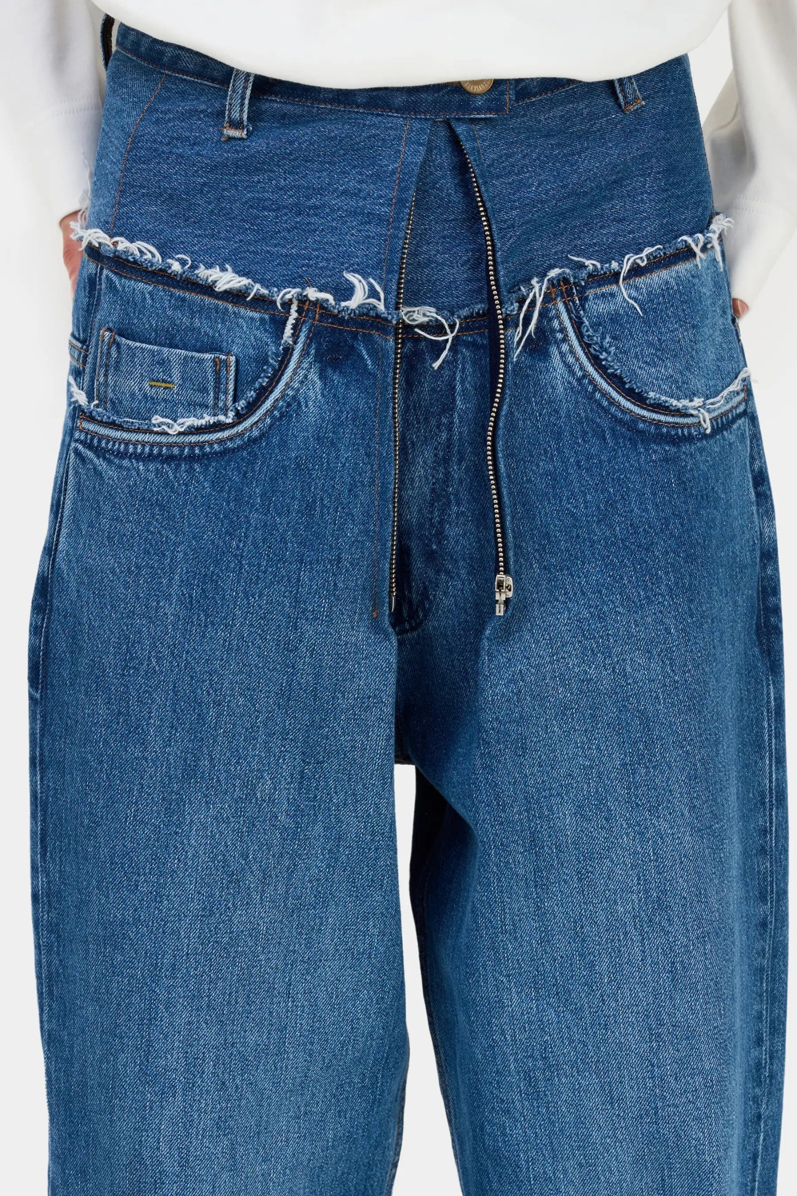 GREY MID-RISE WIDE-LEG JEANS