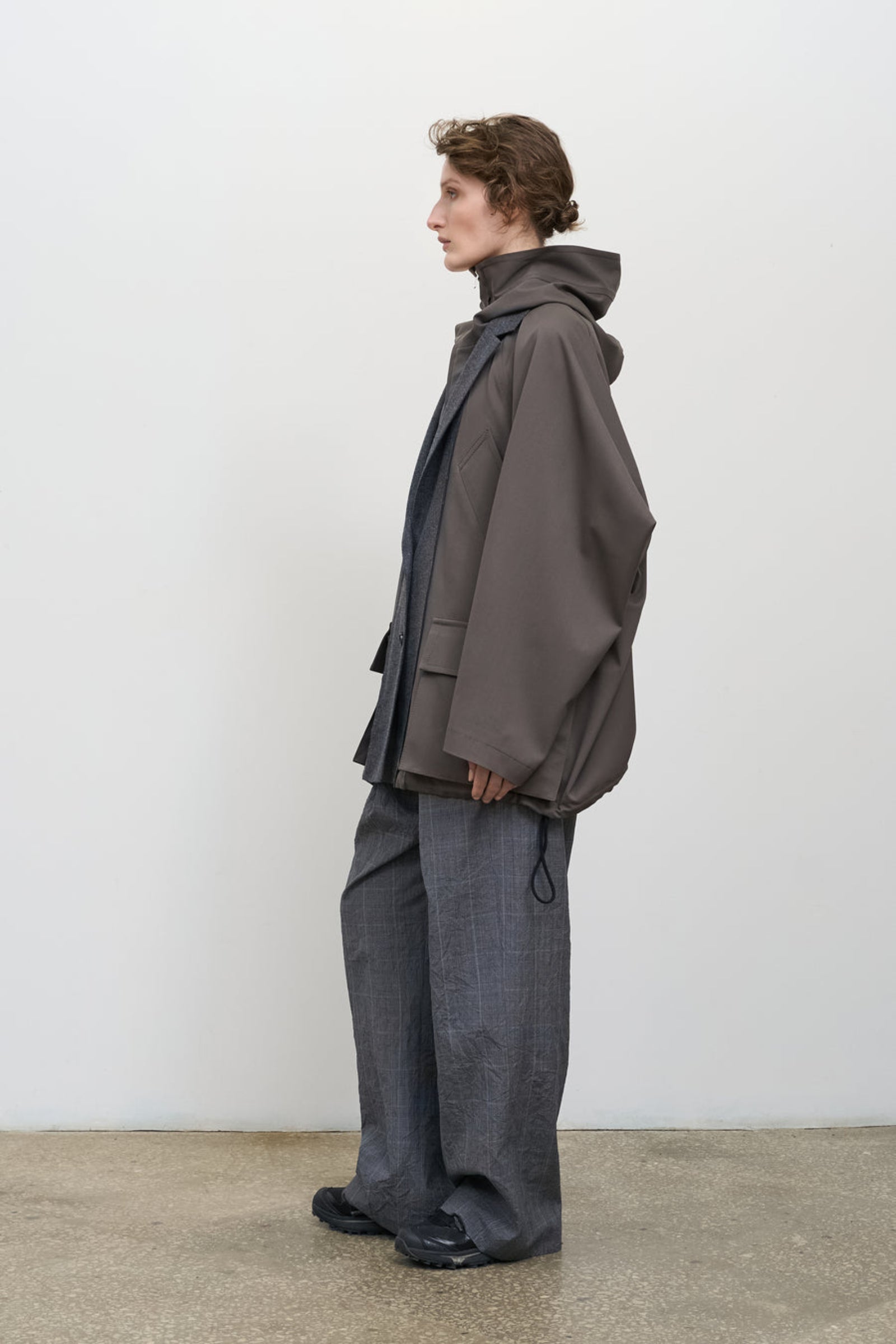 Вкорочена парка з вовняної суміші з костюмною вставкою