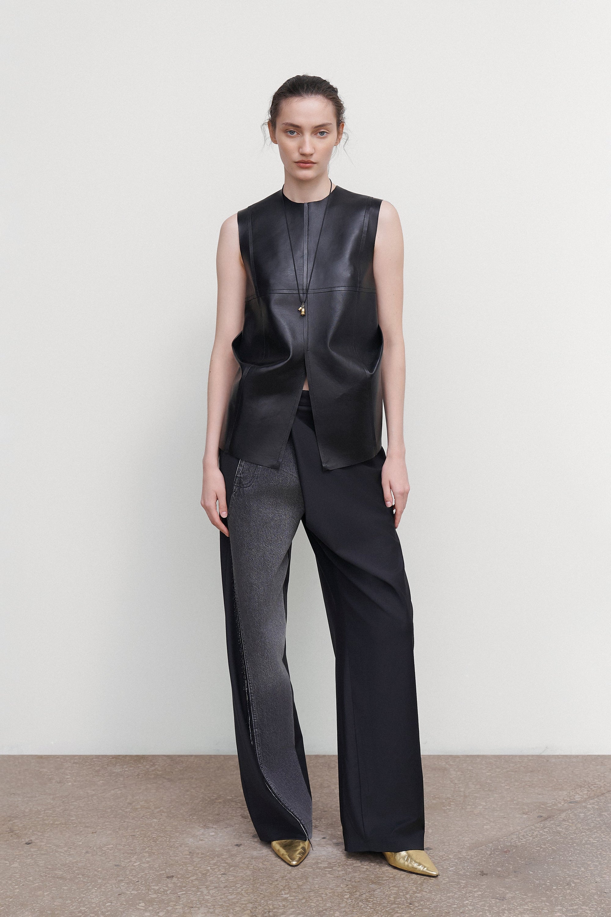 DECONSTRUCTED OFFSET-ZIP PANTS WITH DENIN PANEL