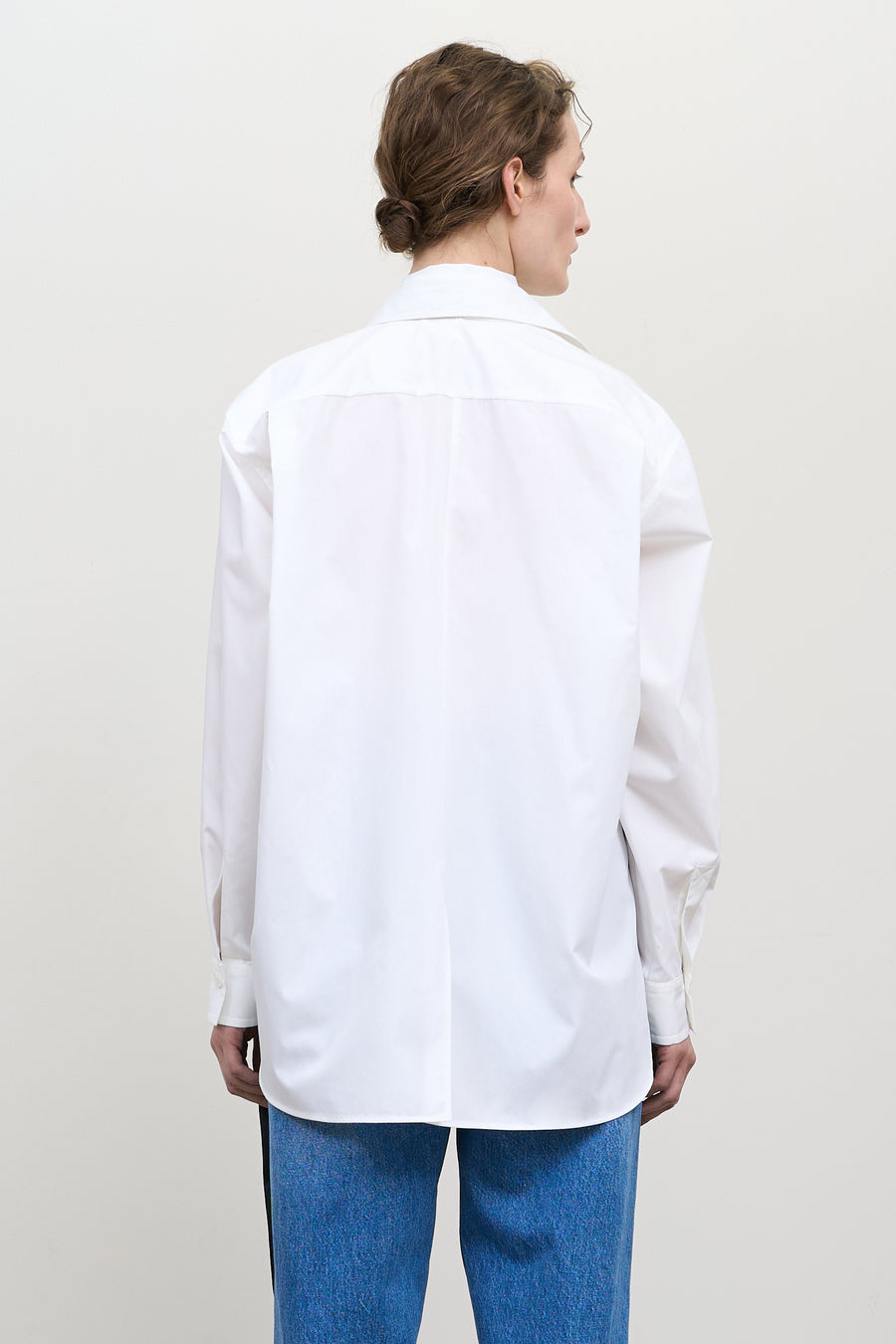 Поплінова сорочка з подвійним коміром