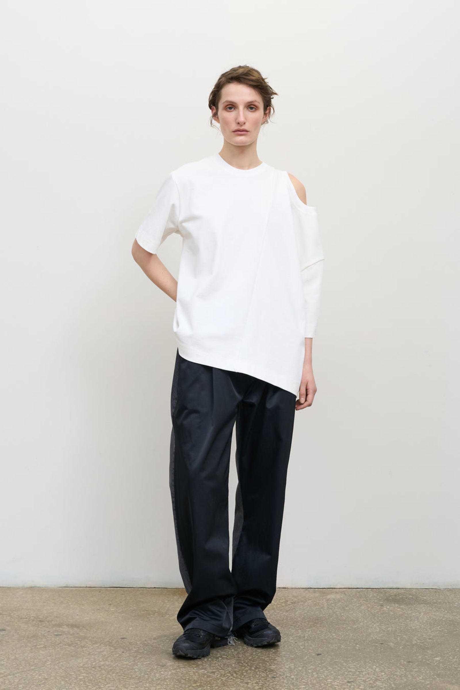 Двостороння футболка з подвійною горловиною