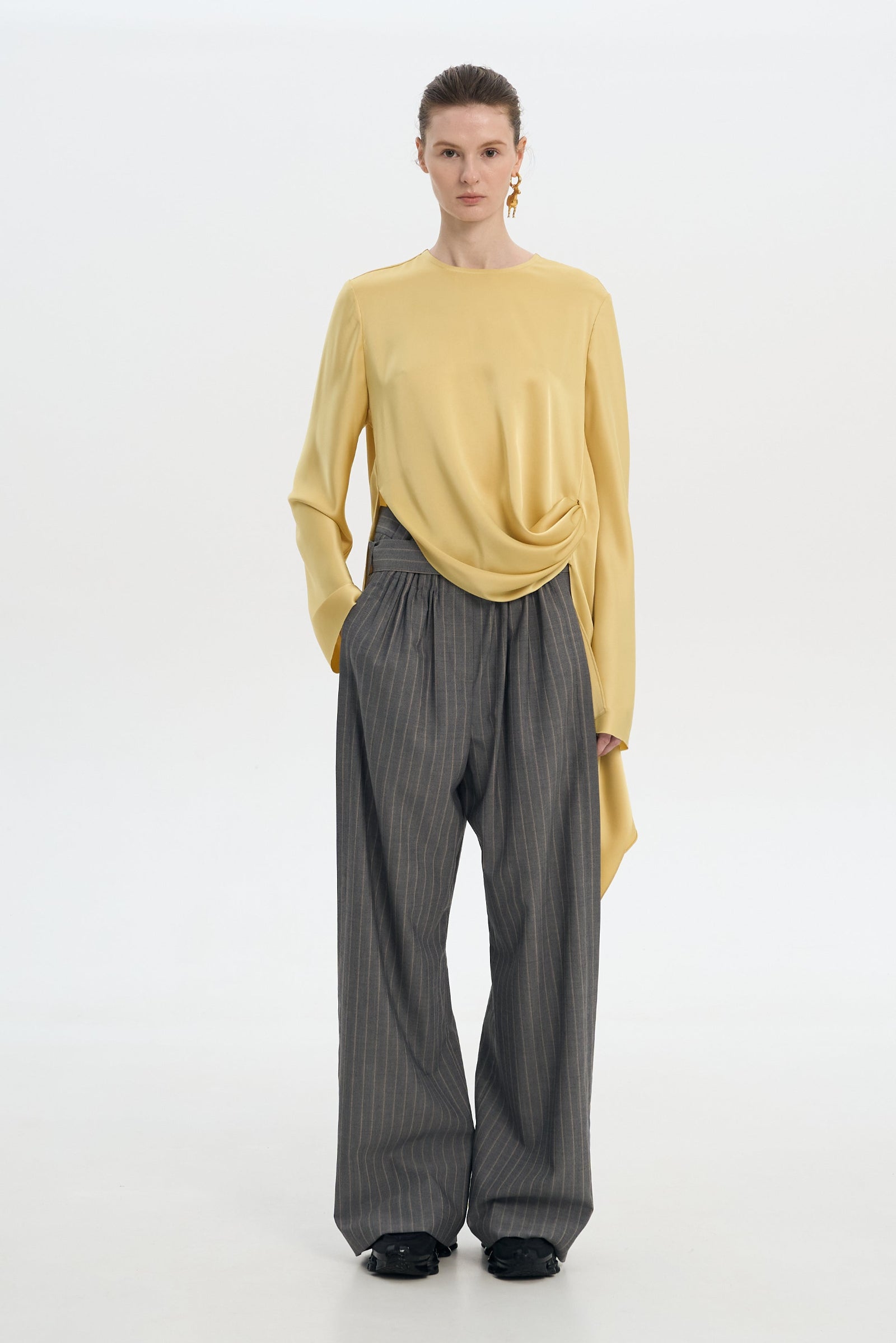 Вовняні Штани у тонку смужку з еластичною талією