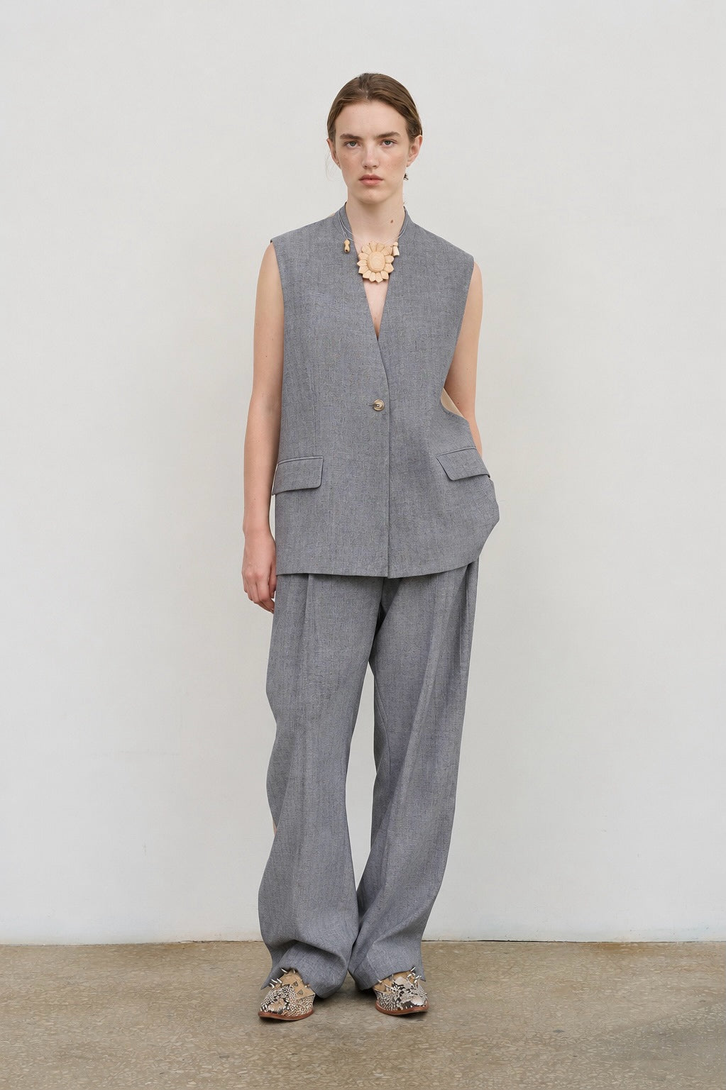 VEST WITH CHIFFON BACK