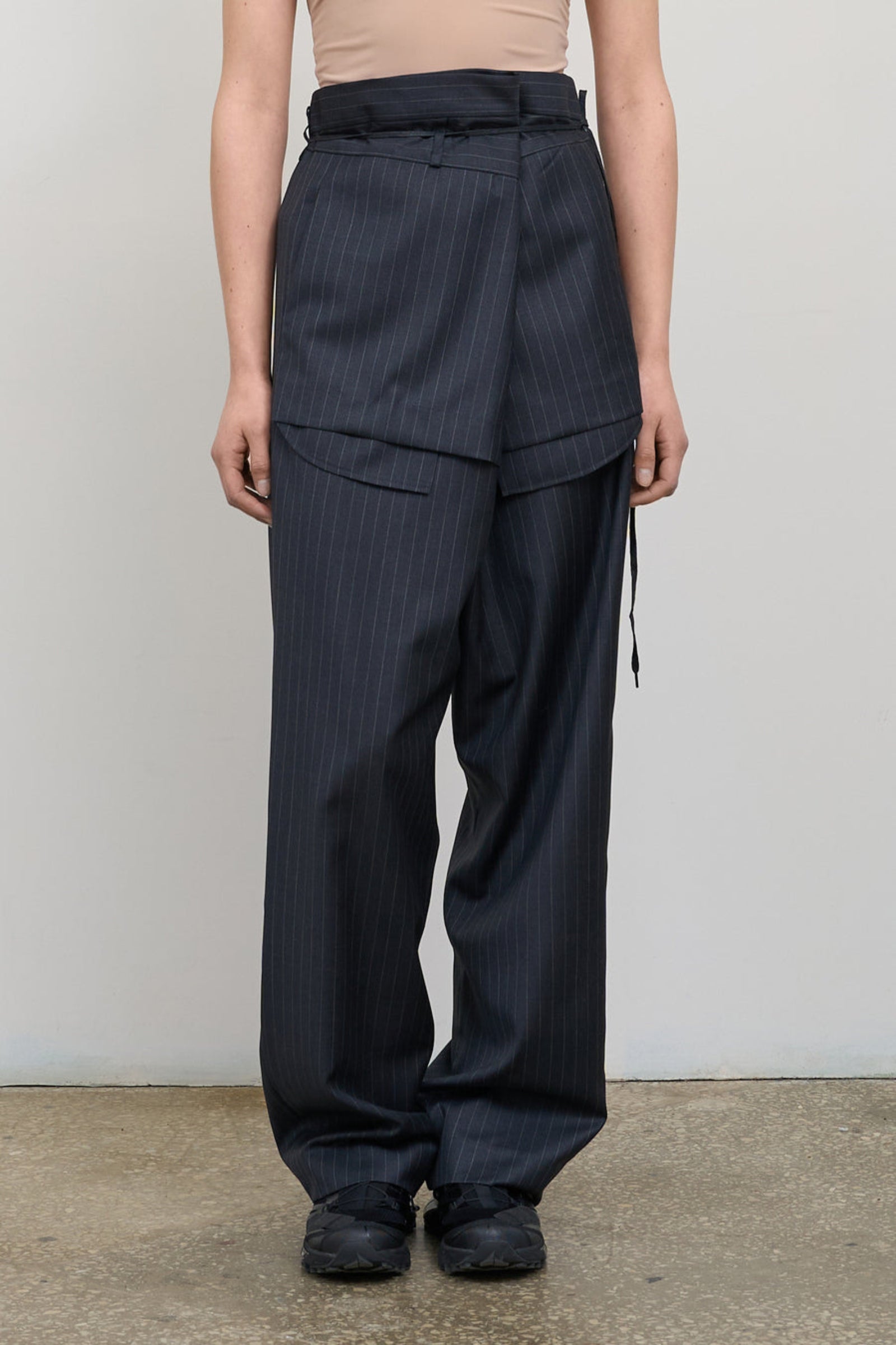 Штани LILI з деталями спідниці