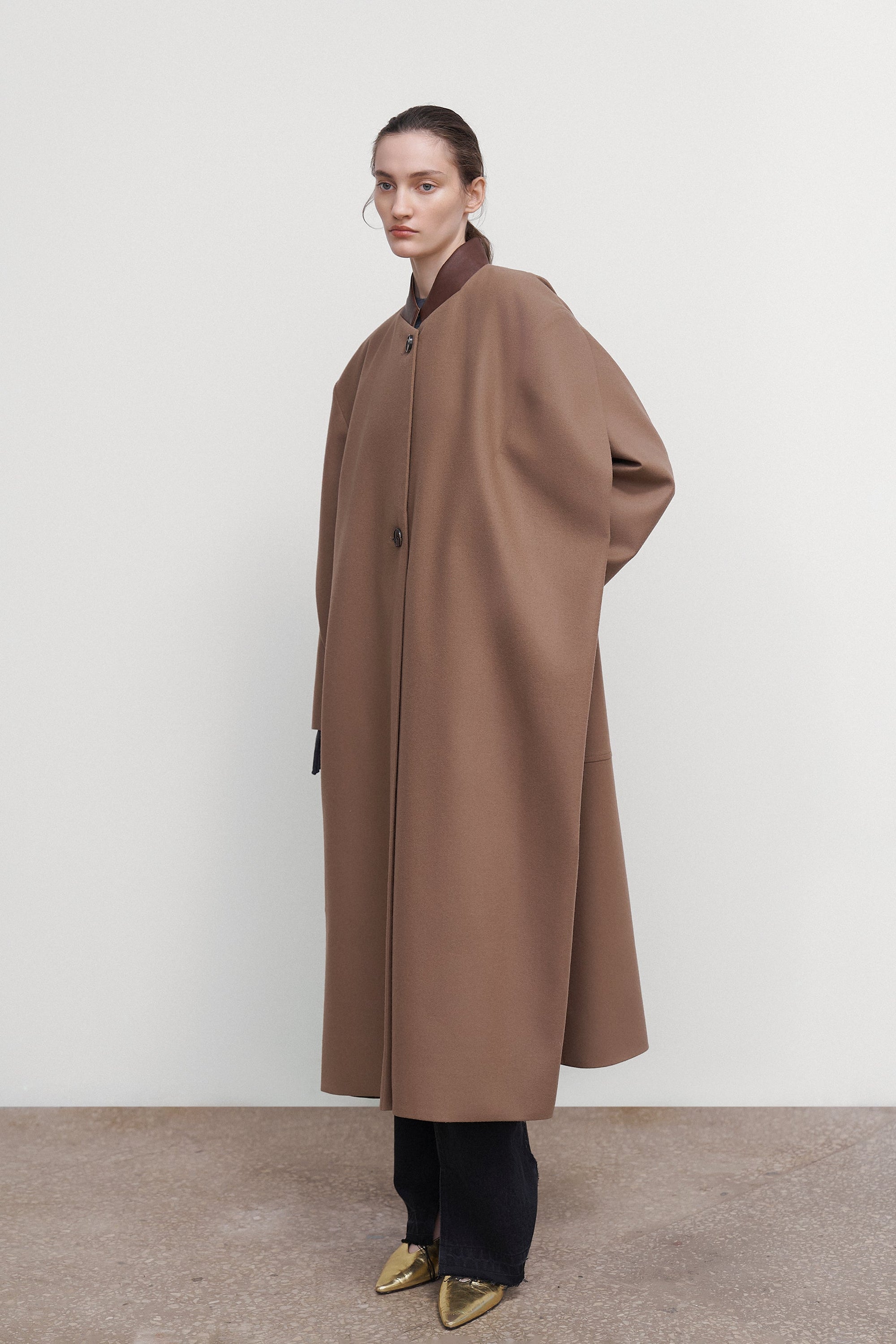 GUARD COAT