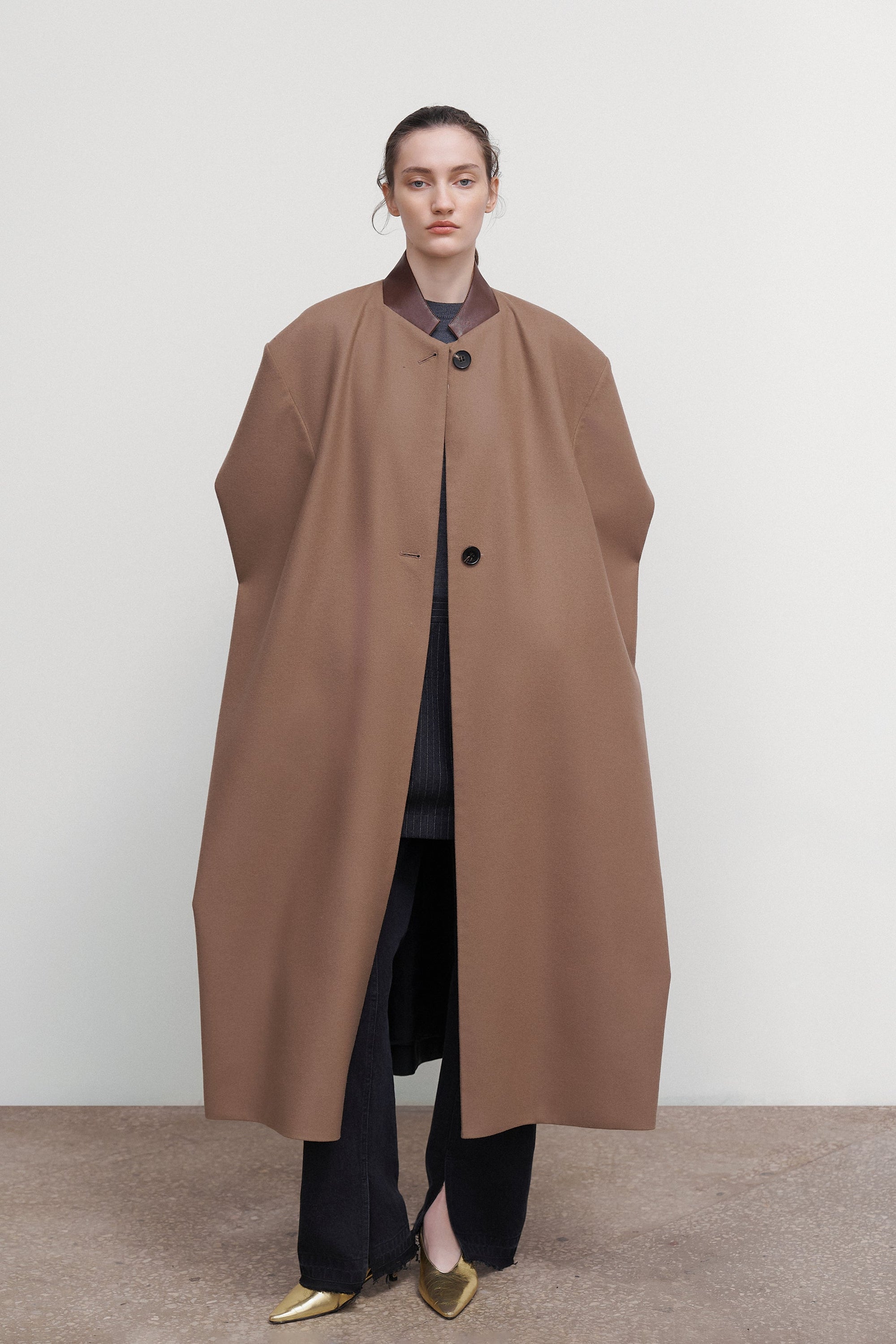 GUARD COAT