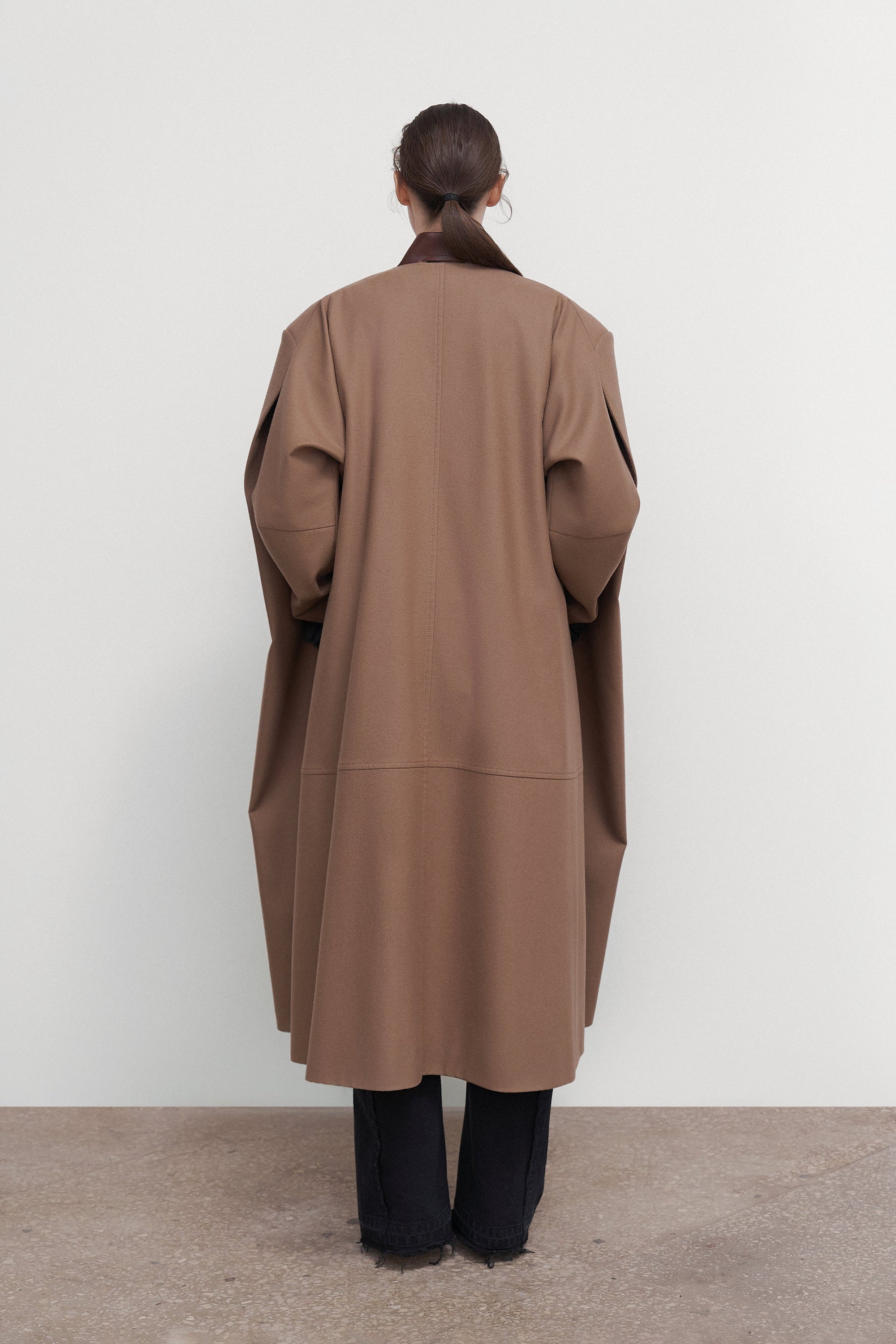 GUARD COAT