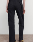 HIGH-RISE SPLIT HEM JEANS