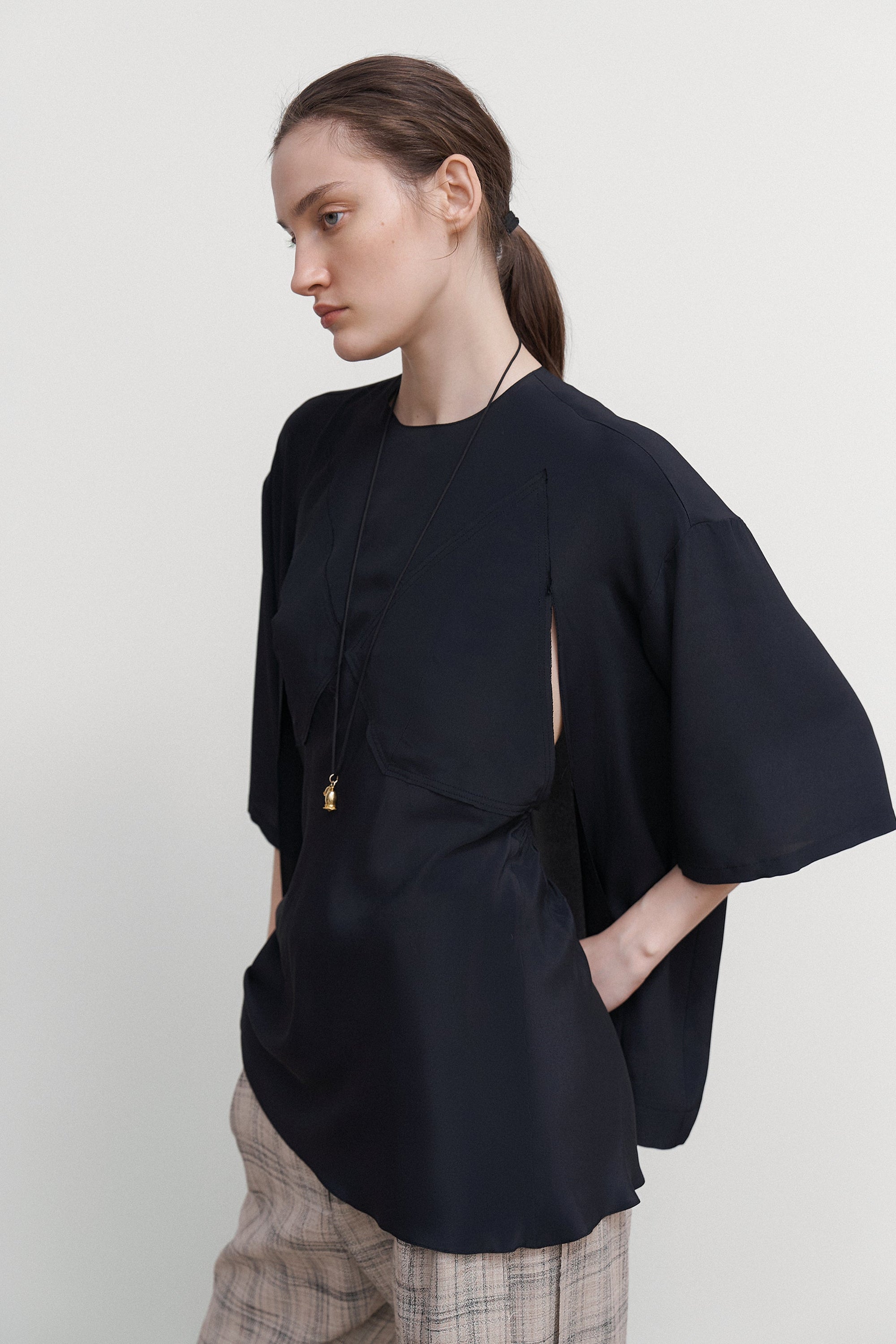 LAYERED SLIP-OVER TEE