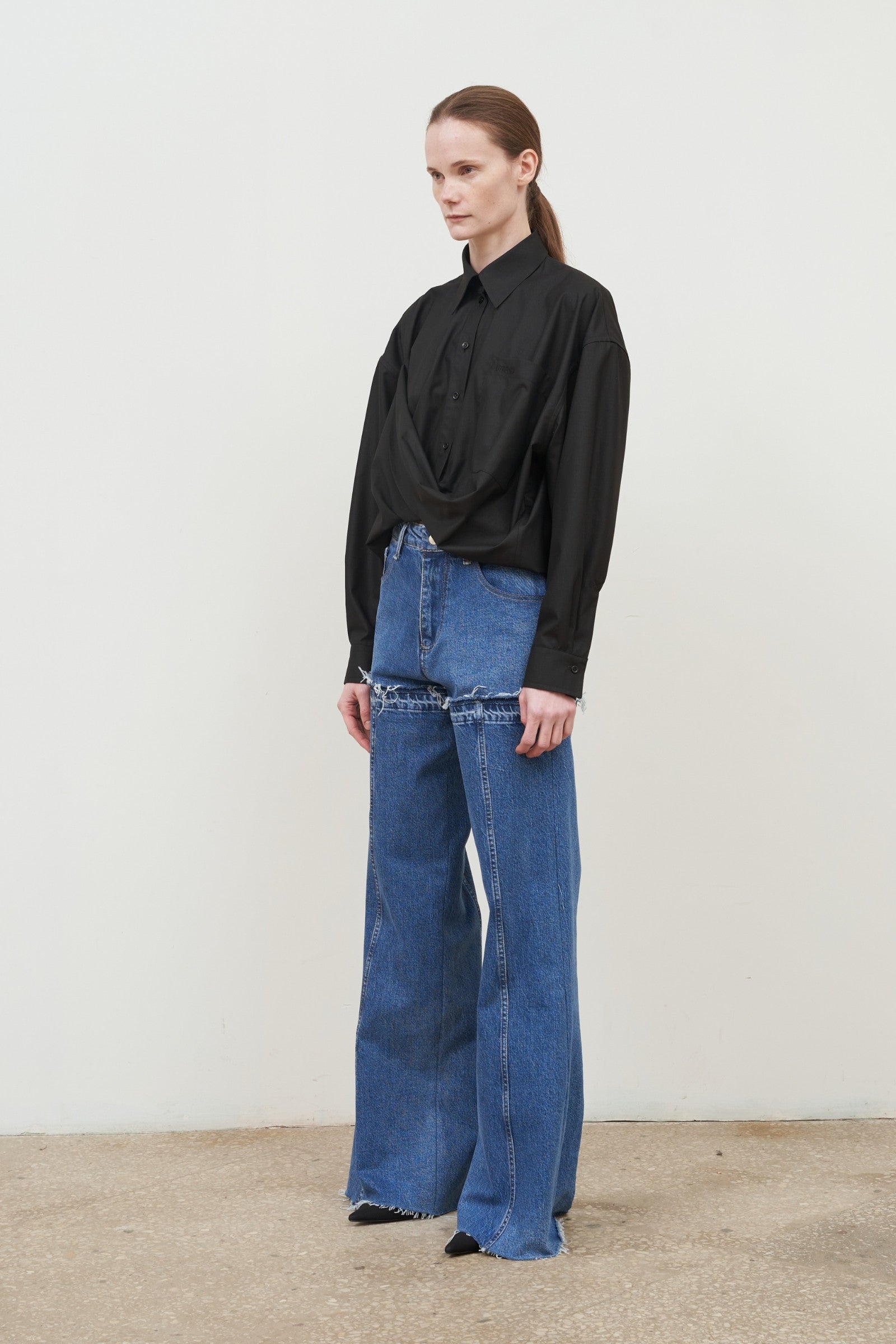 Преміальна чорна сорочка