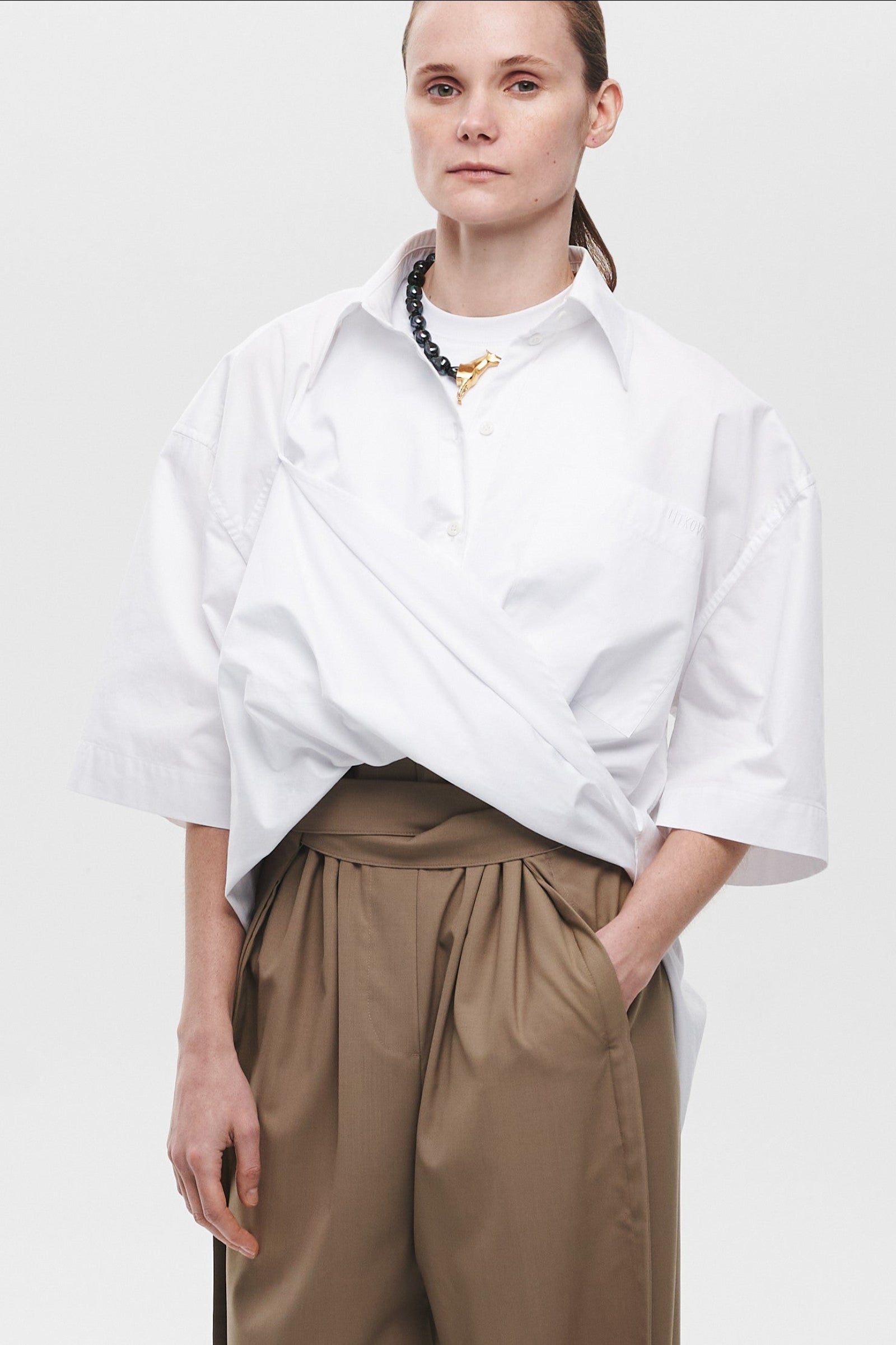 Преміальна біла сорочка