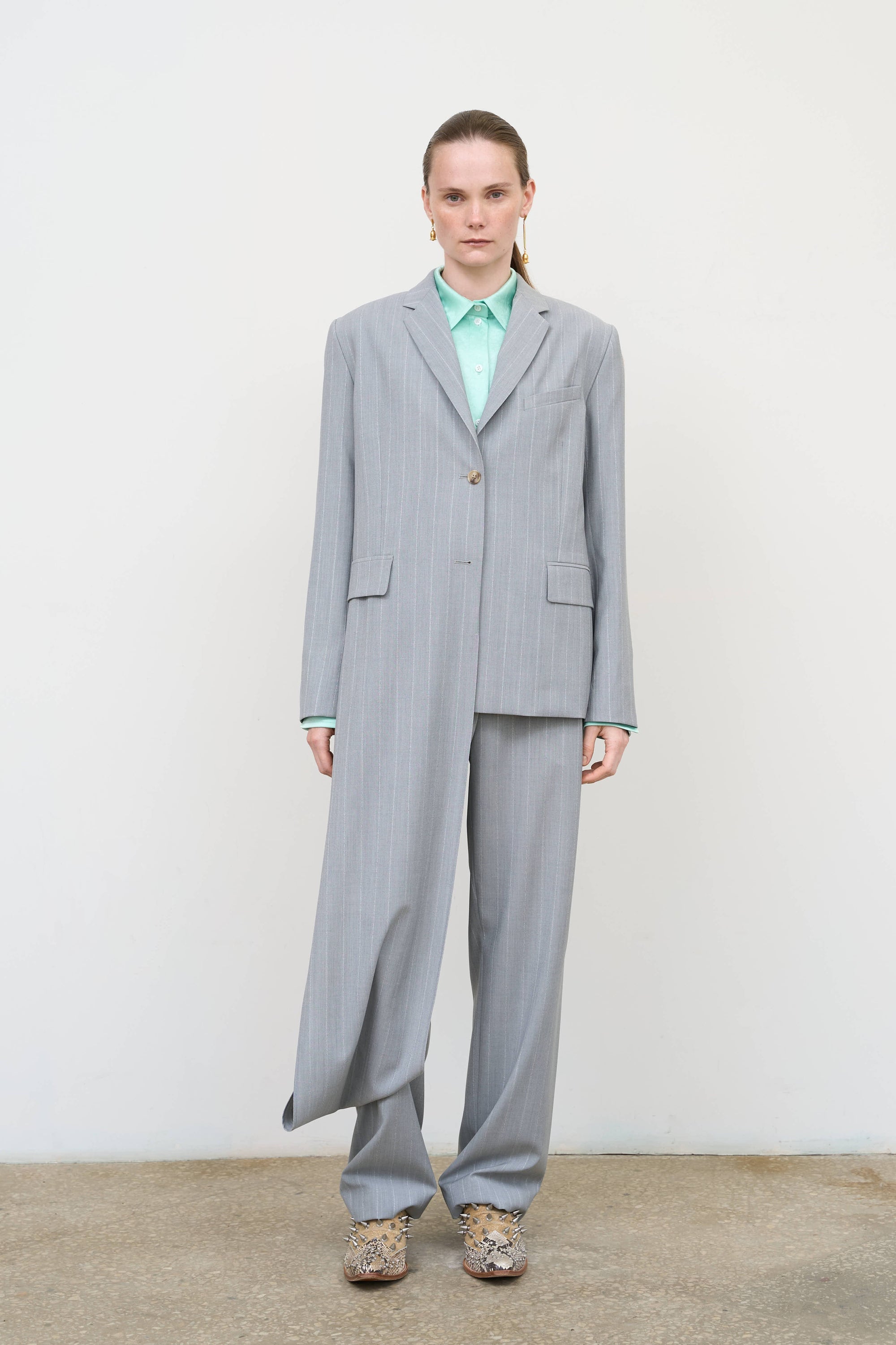 Scarf-Lapel Deconstructed Jacket 3