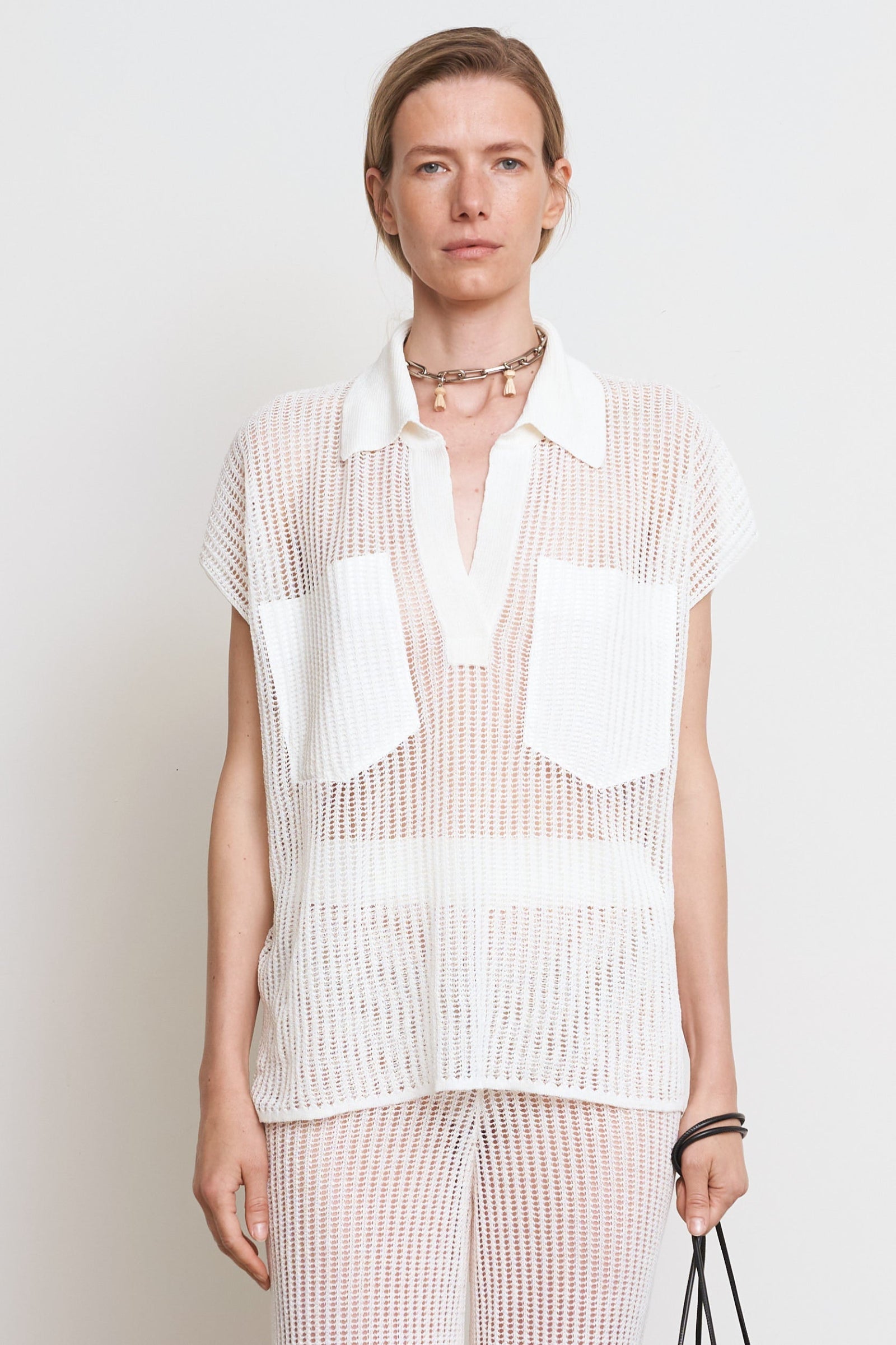 прозорий в'язаний топ