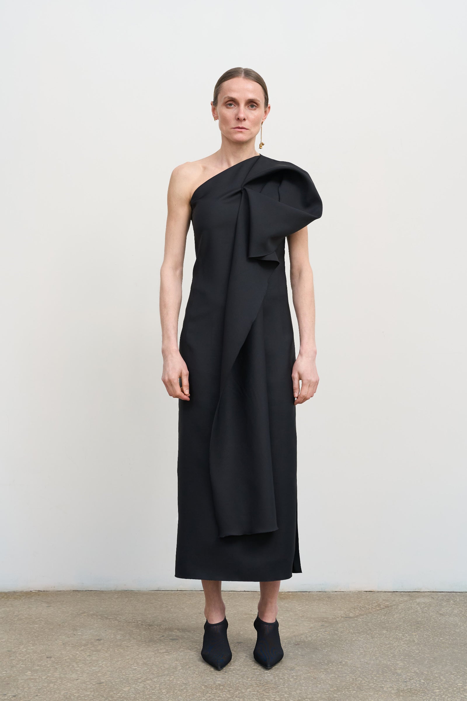 Сукня на одне плече з вовни та шовку